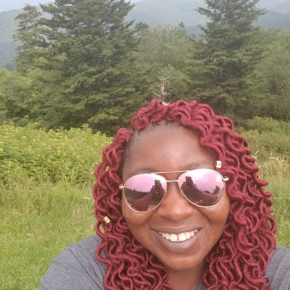 Meet your Posher, Tracy